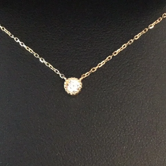 Dainty 14K Gold CZ Pendant EUC - Picture 4 of 8